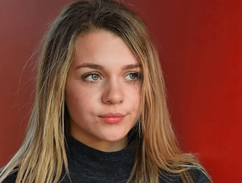 Gabbie Carter Net Worth