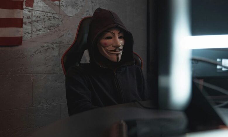 fraudulent signal response network