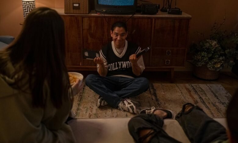 entertainment and discussions website